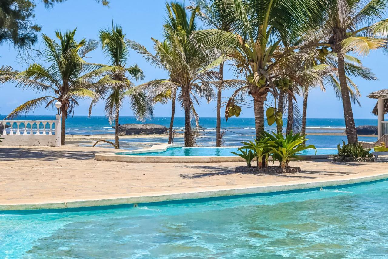 Lily Palm Resort Watamu Exterior photo