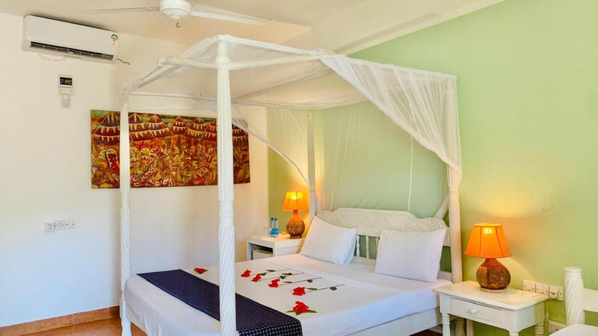 Lily Palm Resort Watamu Exterior photo